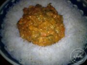Curry de poulet aux fruits et légumes