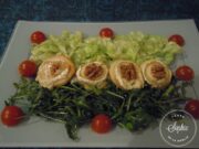 Salade aux croustades de chèvre et miel