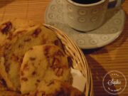 Cookies aux snickers (dédiés à Eva)