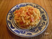 Torti aux poivrons et graines de sésame grillées