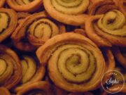 Feuilletés à la tapenade d’olives vertes