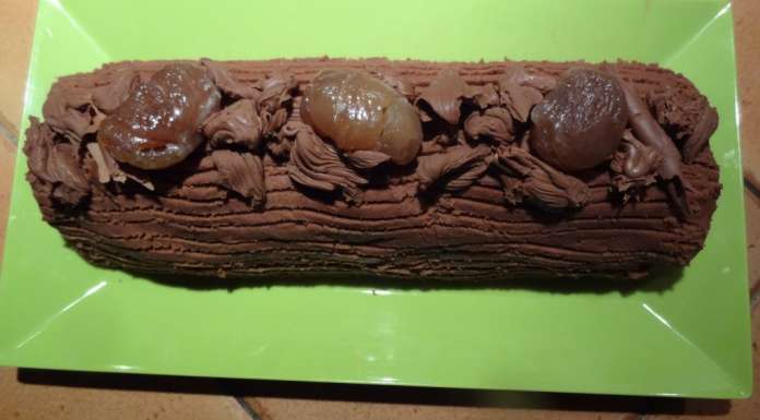 Bûche de Noël aux marrons sans gluten 15