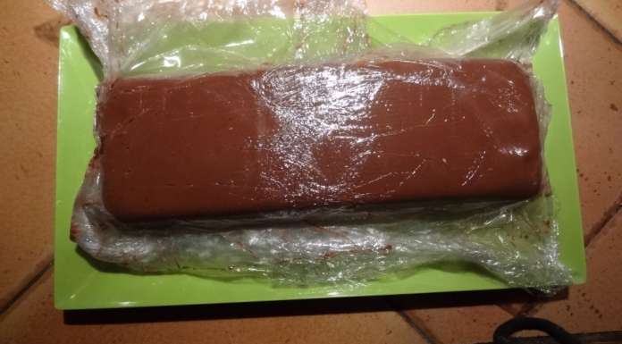 Bûche de Noël aux marrons sans gluten 8