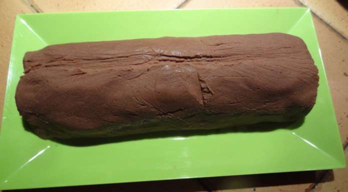 Bûche de Noël aux marrons sans gluten 9