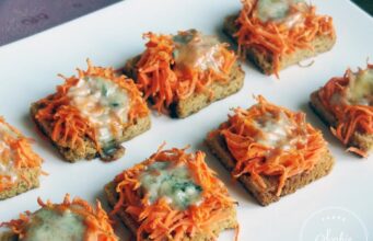 Canapés de pain d’épices au stilton