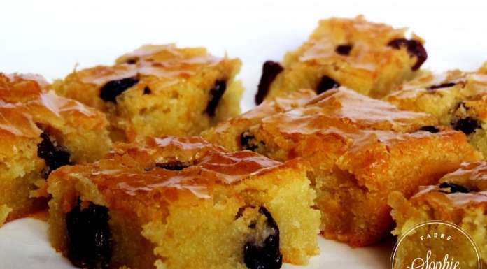 blondies-aux-canneberges