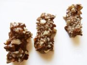 Almond roca (USA)