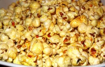 Pop corn au beurre et au curry