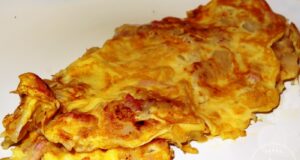Omelette au chou caramélisé