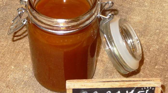 caramel-liquide-a-la-fleur-de-sel-topping