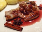 Côte de porc de plein air au sirop de vin aux raisins