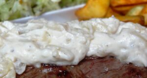 Sauce crème à l’oignon (viande grillée)