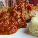 tajine-de-pintade-aux-oignons-et-tomates-confits-au-miel-et-epices-10