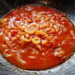 tajine-de-pintade-aux-oignons-et-tomates-confits-au-miel-et-epices-8