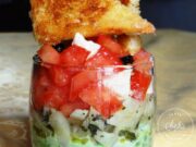 Verrines printanières (tomate, artichaut, petits pois)