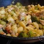 gratin-de-pipe-rigate-aux-brocolis-poulet-et-fromage-10