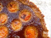 Tarte aux abricots et pistaches
