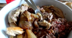 Poularde farcie aux morilles et marrons