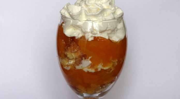 Trifle à la pêche 0