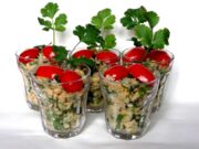 Verrines de pois chiches aux herbes