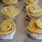 Roses de pommes feuilletées 15