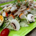 Salade de poisson et surimi sauce aneth et miel 0