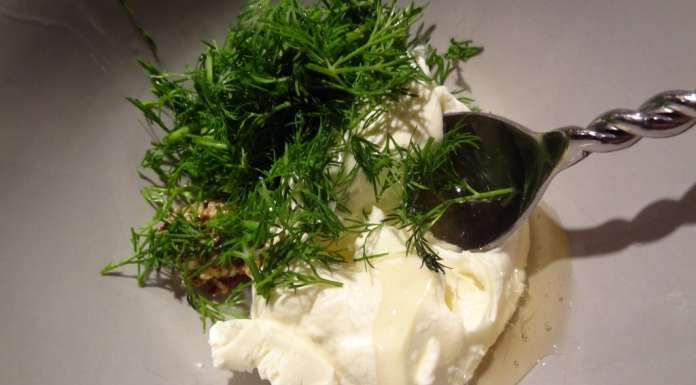 Salade de poisson et surimi sauce aneth et miel 9