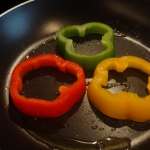 Oeufs surprises aux poivrons 3