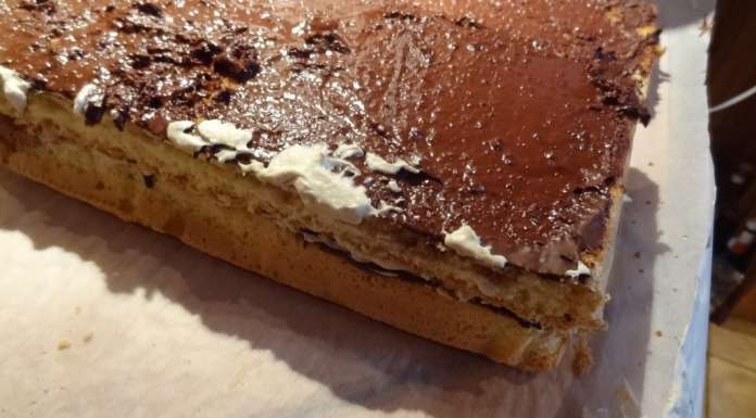 Gâteau café-chocolat à étages 20