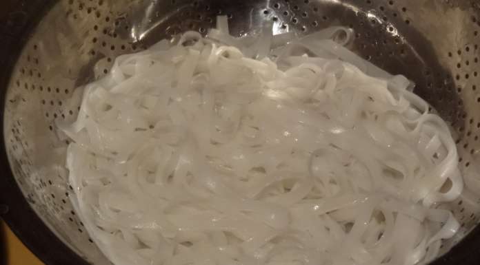 Chow mein brocolis soja 7