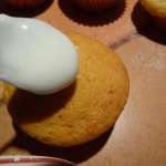 Muffins à la compote glacés au citron 9