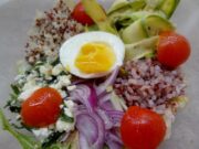 Bol complet végétarien riz et quinoa