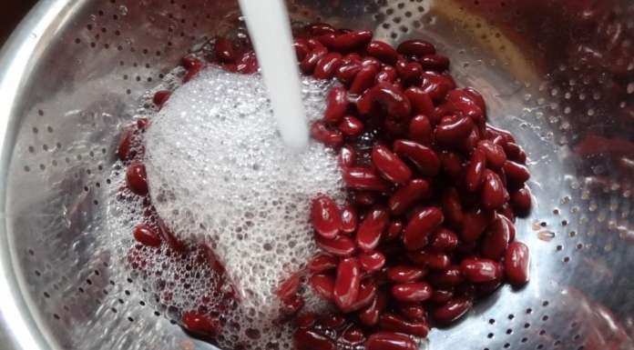 Ensalada de frijoles rojos con salsa Chimichurri 8