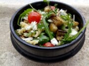 Salade de pâtes et aubergines au sumac
