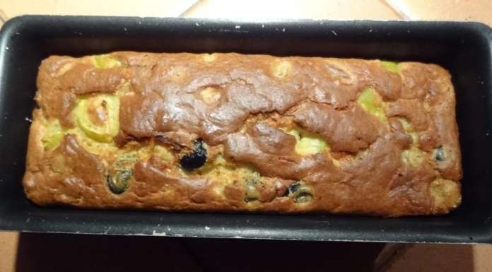 Cake aux anchois, courgettes et olives 13