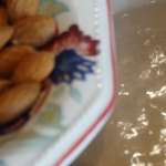 Comment enlever la peau des amandes 2