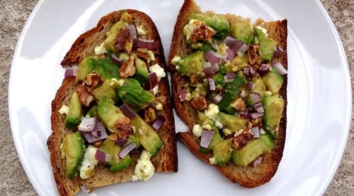 Tartines chaudes à l'avocat 0