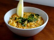 Lentilles corail aux pâtes – Tsebhi Birsen (Erythrée)