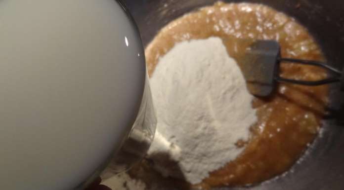 Banana gingerbread 7