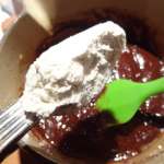 Coulant chocolat noir coeur de rocher 8