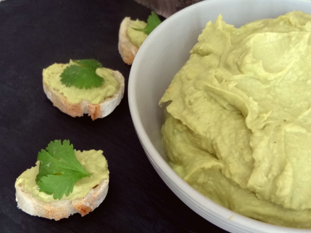 recettes costaricaines houmous à l'avocat