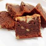 Brownie aux noix et cheesecake