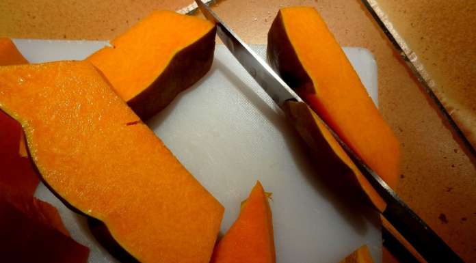 Flan à la citrouille, thon et noix 1