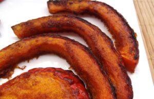 Potimarron grillé au miel, poivre et ail