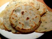 Nom krourk (Cambodge) – Crêpes au lait de coco