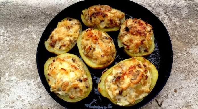 Pommes de terres farcies aux champignons 0
