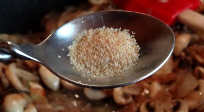 Pommes de terres farcies aux champignons 5