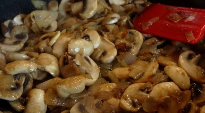 Pommes de terres farcies aux champignons 6
