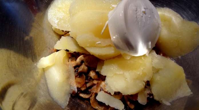 Pommes de terres farcies aux champignons 8