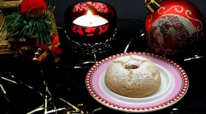 Biscuits de Noël vegan aux noisettes 0